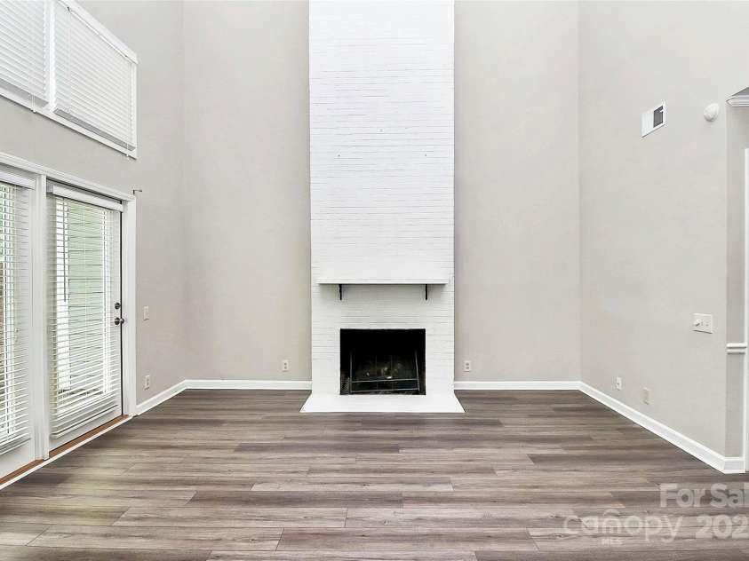 7123 Meeting Street, Charlotte, NC 28210.  MLS# CAR4259461, YatesRealty ID 18142. 