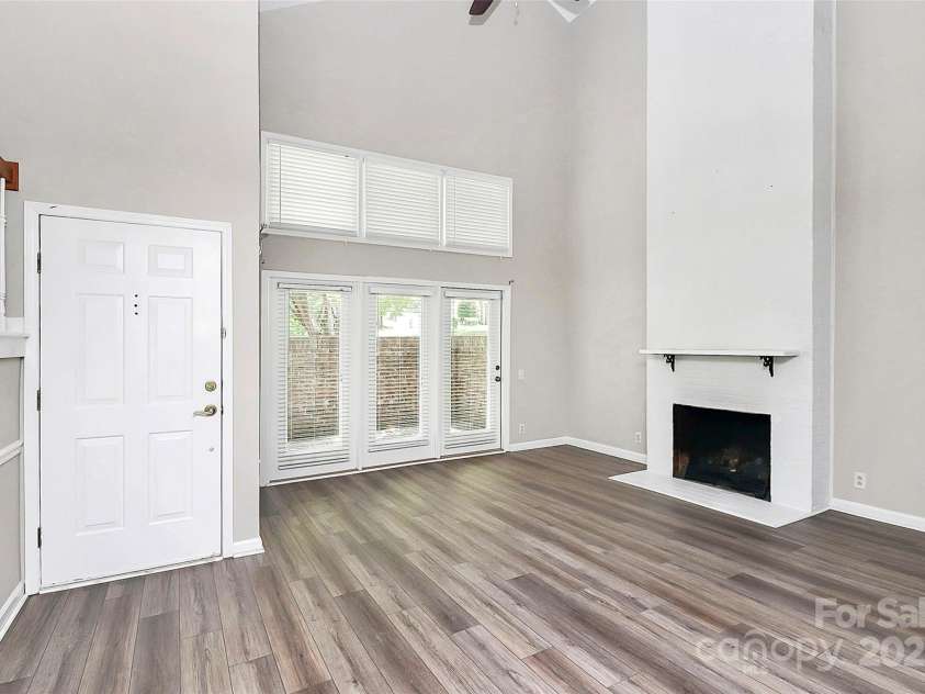 7123 Meeting Street, Charlotte, NC 28210.  MLS# CAR4259461, YatesRealty ID 18142. 