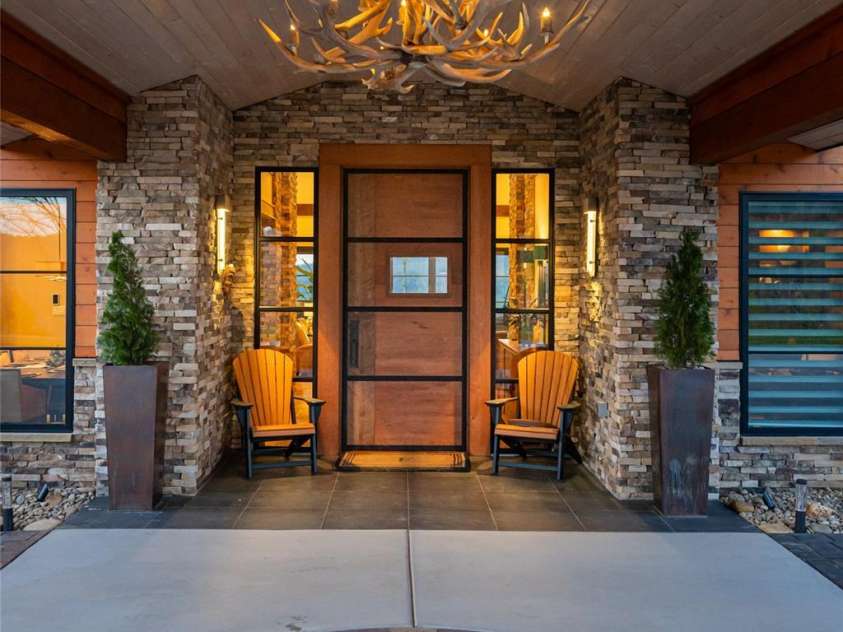 170 Bear View Road, Weaverville, NC 28787.  MLS# CAR4369020, YatesRealty ID 18144. 