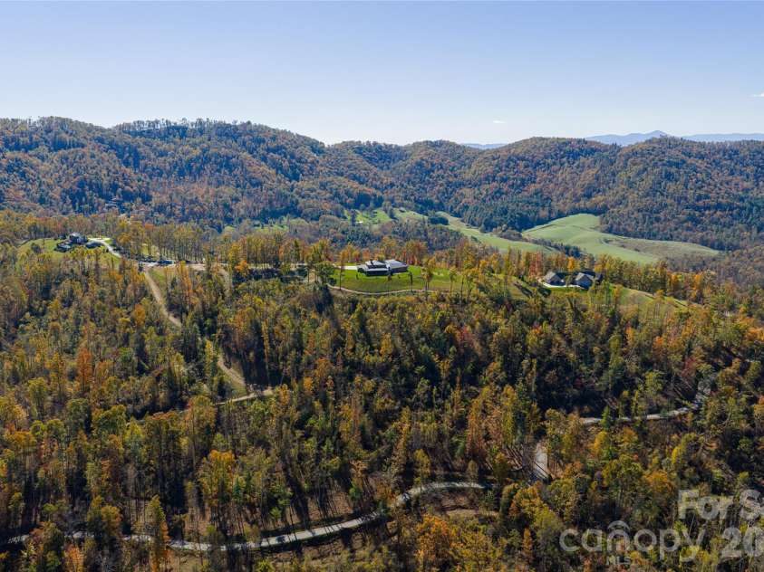 170 Bear View Road, Weaverville, NC 28787.  MLS# CAR4369020, YatesRealty ID 18144. 