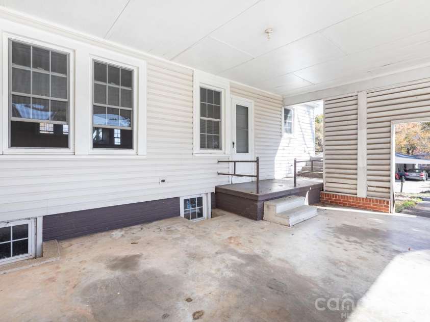 1402 Brantley Road, Kannapolis, NC 28083.  MLS# CAR4320766, YatesRealty ID 18145. Double Carport