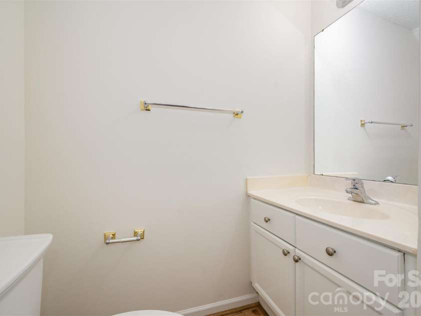2149 Preakness Court, Charlotte, NC 28273.  MLS# CAR4371468, YatesRealty ID 18148. 