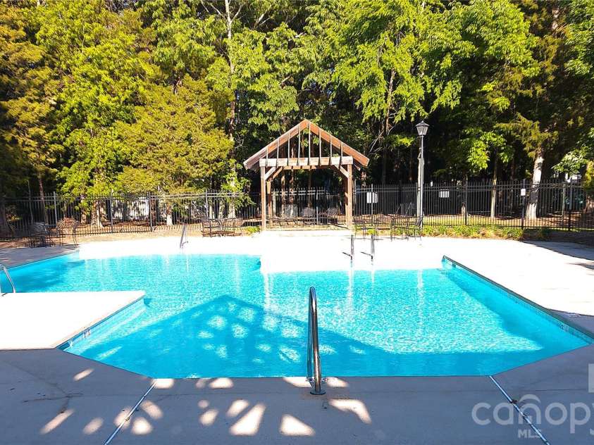 2149 Preakness Court, Charlotte, NC 28273.  MLS# CAR4371468, YatesRealty ID 18148. 
