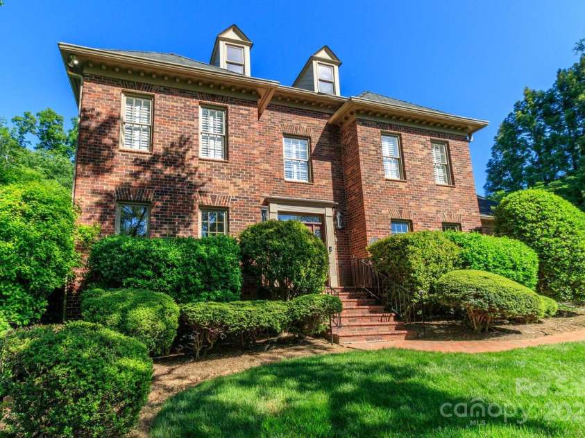1233 Weymouth Lane, Charlotte, NC 28270.  MLS# CAR4247892, YatesRealty ID 18149. 
