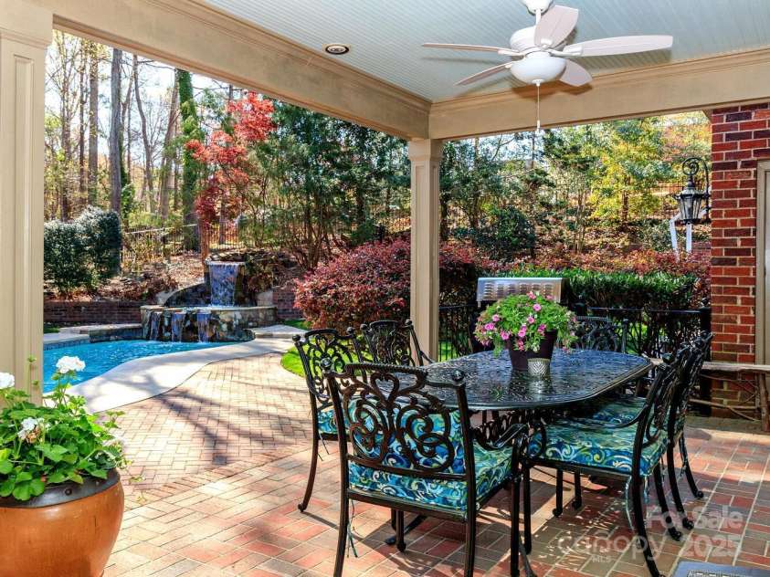 1233 Weymouth Lane, Charlotte, NC 28270.  MLS# CAR4247892, YatesRealty ID 18149. 