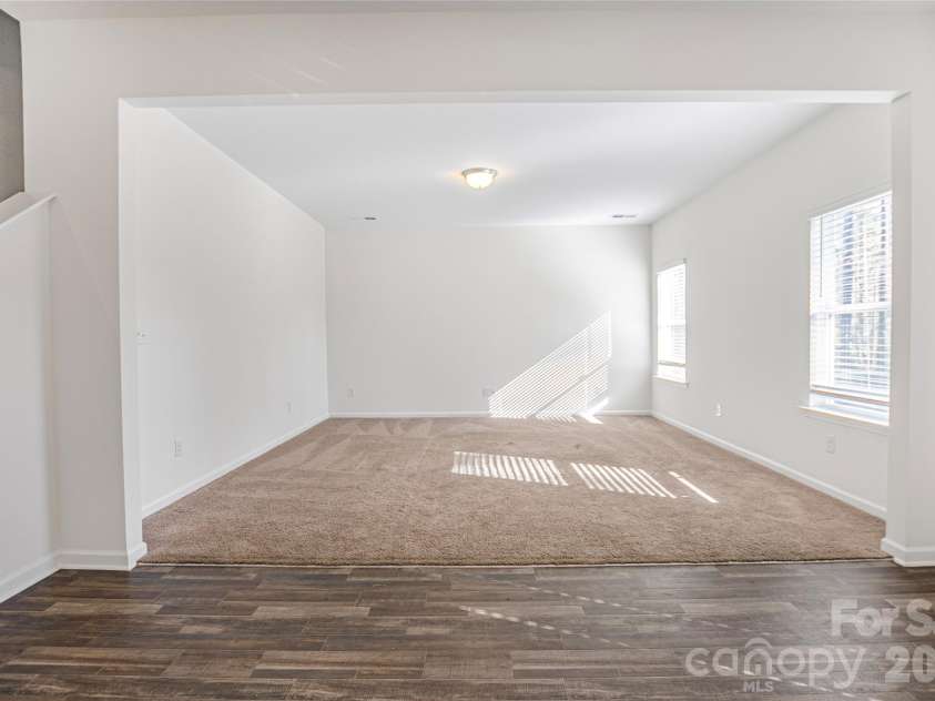 7008 Amberhouse Drive, Charlotte, NC 28212.  MLS# CAR4358844, YatesRealty ID 18149. 