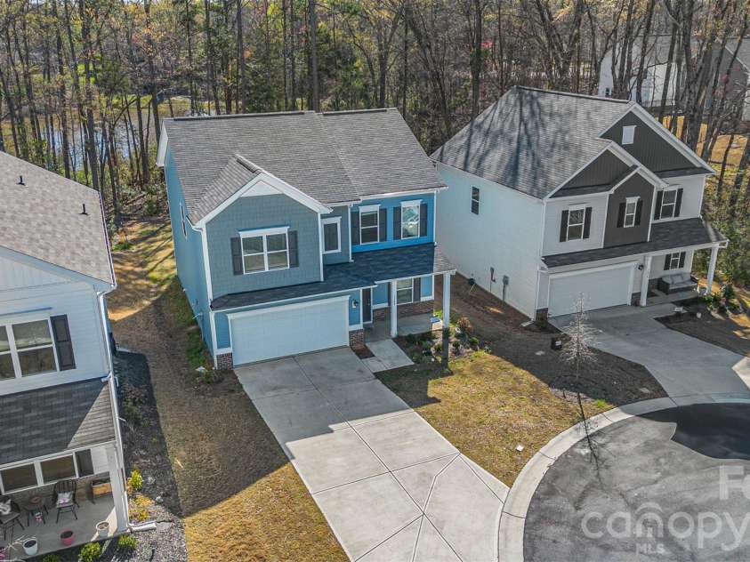 7008 Amberhouse Drive, Charlotte, NC 28212.  MLS# CAR4358844, YatesRealty ID 18149. 