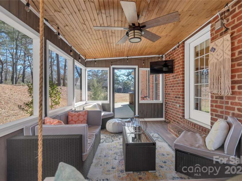 305 Goldfinch Court, Shelby, NC 28150.  MLS# CAR4215639, YatesRealty ID 1815. 