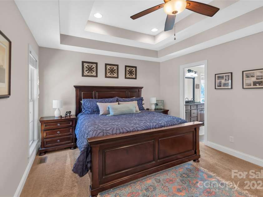 305 Goldfinch Court, Shelby, NC 28150.  MLS# CAR4215639, YatesRealty ID 1815. 