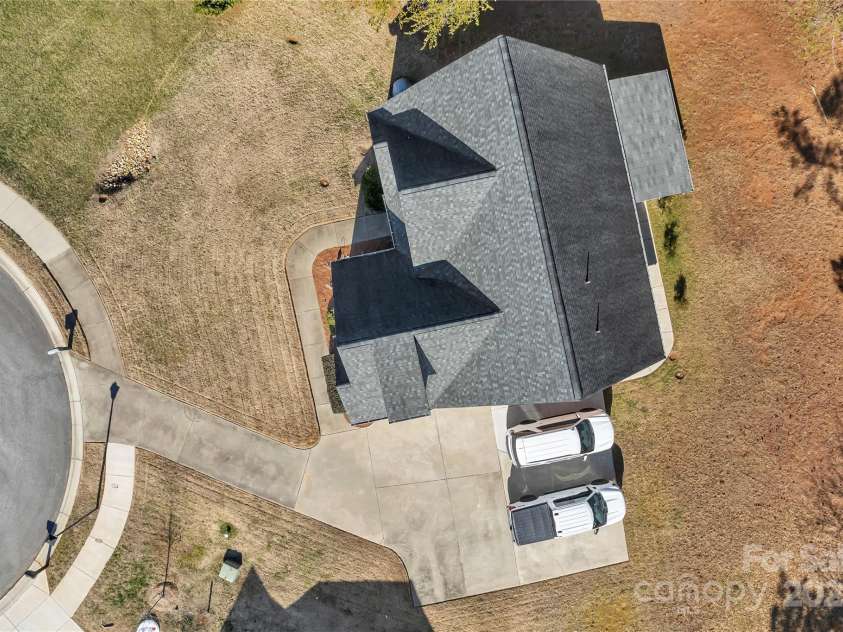 305 Goldfinch Court, Shelby, NC 28150.  MLS# CAR4215639, YatesRealty ID 1815. 