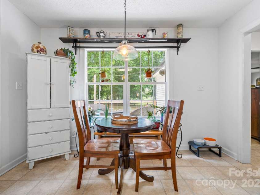 1004 Gracebrook Drive, Salisbury, NC 28147.  MLS# CAR4261357, YatesRealty ID 18152. 