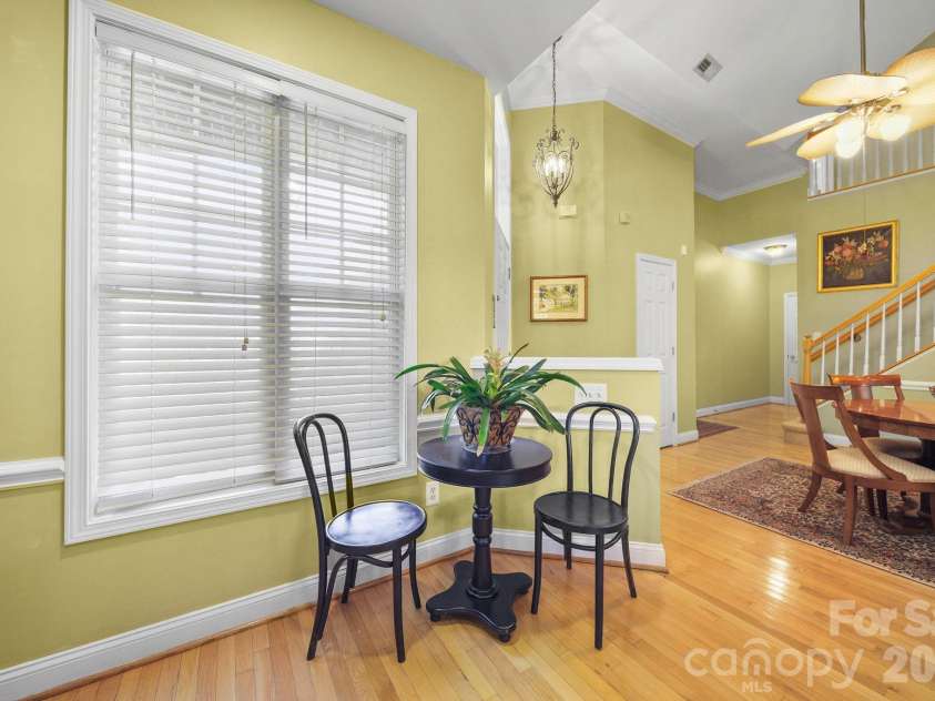 13339 Mint Lake Drive, Matthews, NC 28105.  MLS# CAR4373352, YatesRealty ID 18154. 