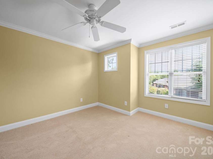 13339 Mint Lake Drive, Matthews, NC 28105.  MLS# CAR4373352, YatesRealty ID 18154. 