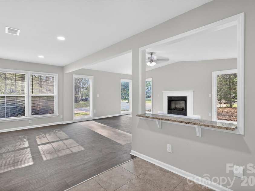 5143 Delivau Drive, Charlotte, NC 28215.  MLS# CAR4364426, YatesRealty ID 18157. 