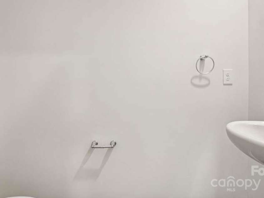 5908 Faron Way, Charlotte, NC 28262.  MLS# CAR4268511, YatesRealty ID 18158. 