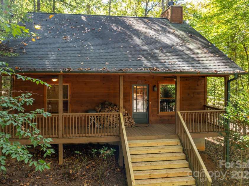 329 Cinnamon Ridge, Rutherfordton, NC 28139.  MLS# CAR4314357, YatesRealty ID 1816. 