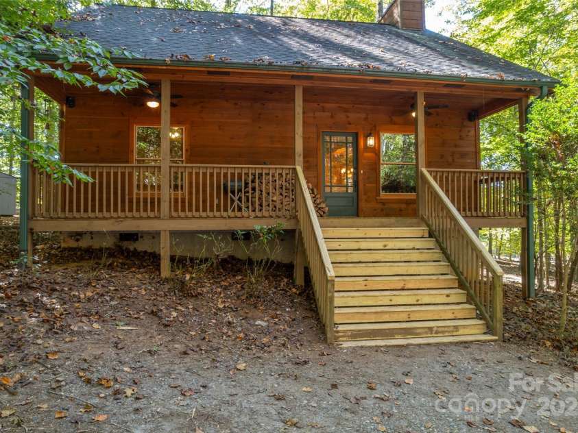 329 Cinnamon Ridge, Rutherfordton, NC 28139.  MLS# CAR4314357, YatesRealty ID 1816. 