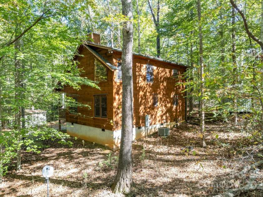 329 Cinnamon Ridge, Rutherfordton, NC 28139.  MLS# CAR4314357, YatesRealty ID 1816. 