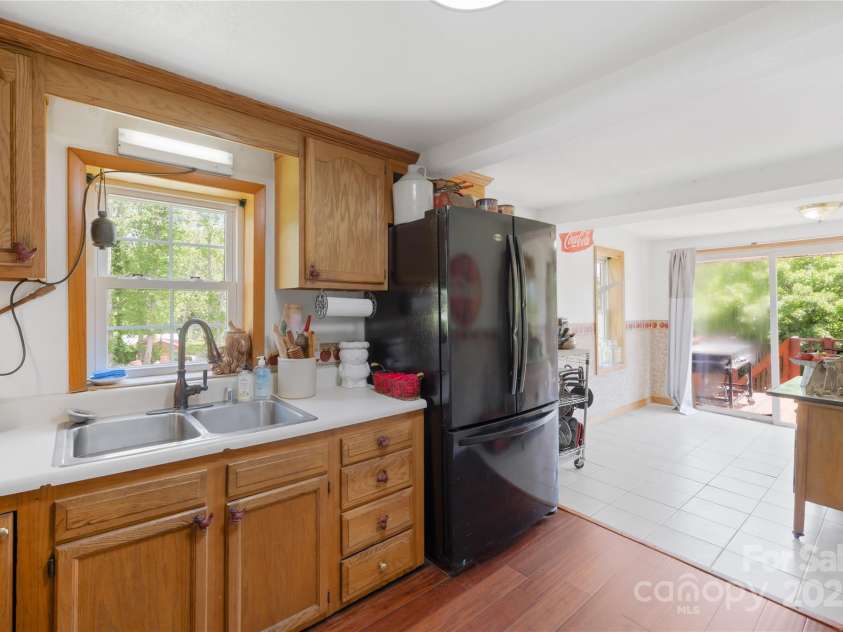 16 Julep Drive, Alexander, NC 28701.  MLS# CAR4259272, YatesRealty ID 18161. 