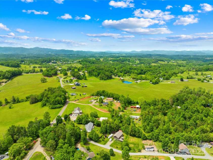 16 Julep Drive, Alexander, NC 28701.  MLS# CAR4259272, YatesRealty ID 18161. 