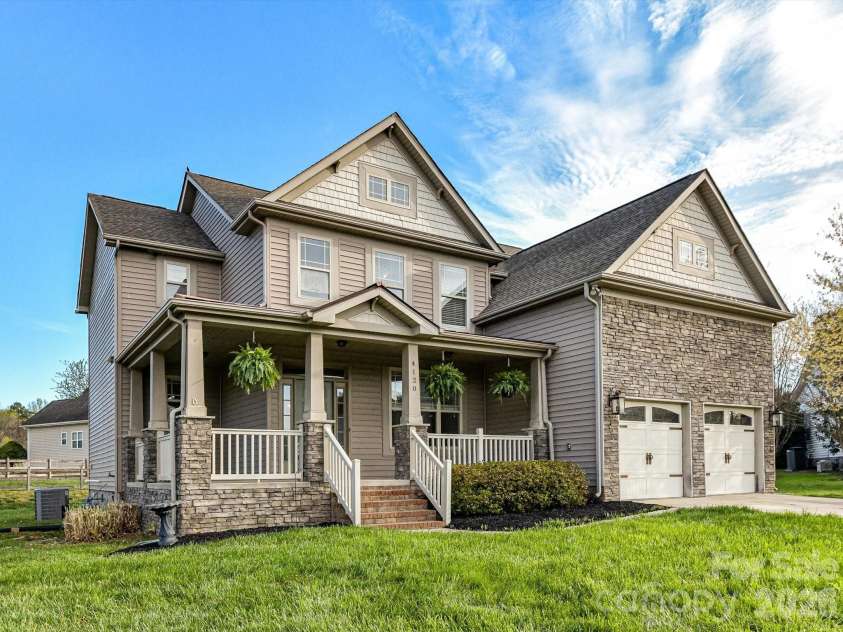 4120 Pumpkin Place, Monroe, NC 28110.  MLS# CAR4418042, YatesRealty ID 18161. 