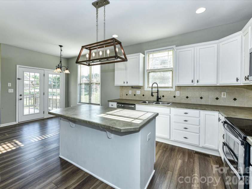 4120 Pumpkin Place, Monroe, NC 28110.  MLS# CAR4418042, YatesRealty ID 18161. 