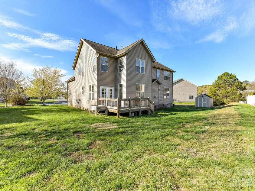 4120 Pumpkin Place, Monroe, NC 28110.  MLS# CAR4418042, YatesRealty ID 18161. 