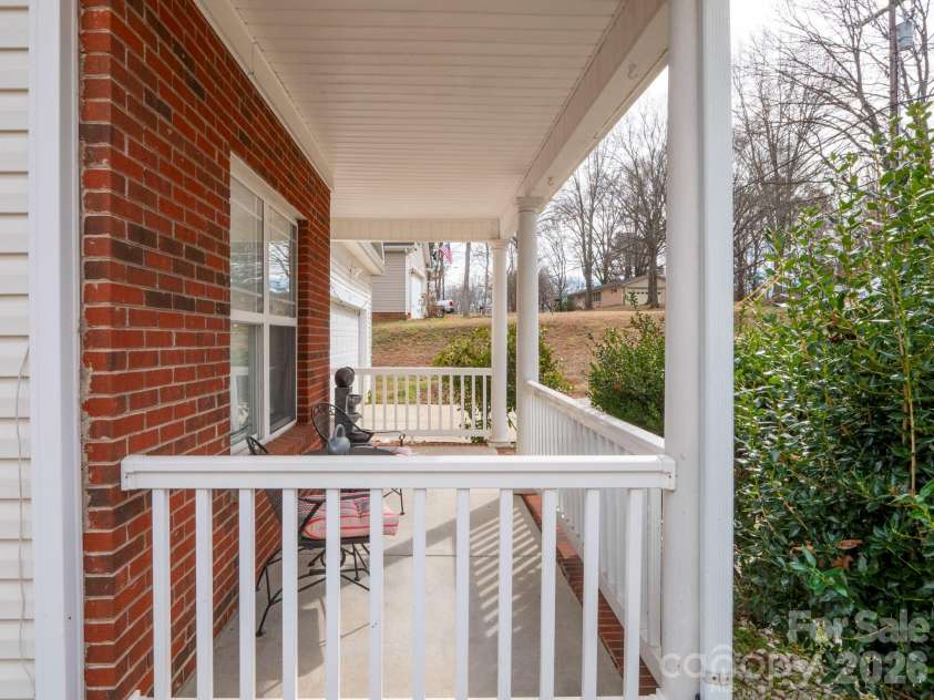 5912 Almond Road, Charlotte, NC 28227.  MLS# CAR4401036, YatesRealty ID 18162. 