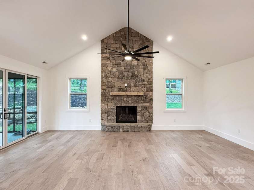 44 Skylar Lane, Mills River, NC 28759.  MLS# CAR4200880, YatesRealty ID 18165. 