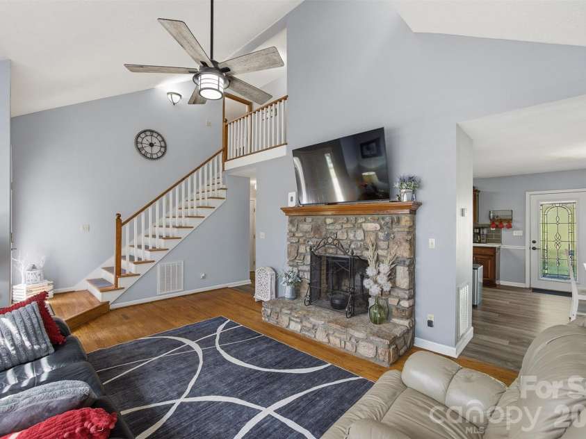 4938 Burkemont Road, Morganton, NC 28655.  MLS# CAR4375191, YatesRealty ID 18165. 