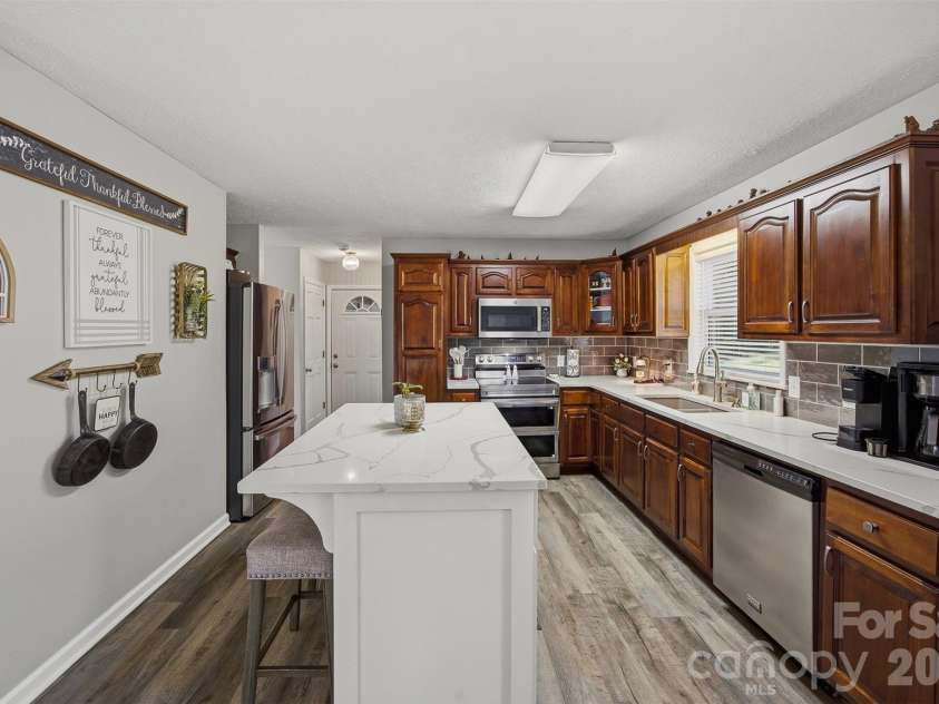 4938 Burkemont Road, Morganton, NC 28655.  MLS# CAR4375191, YatesRealty ID 18165. 