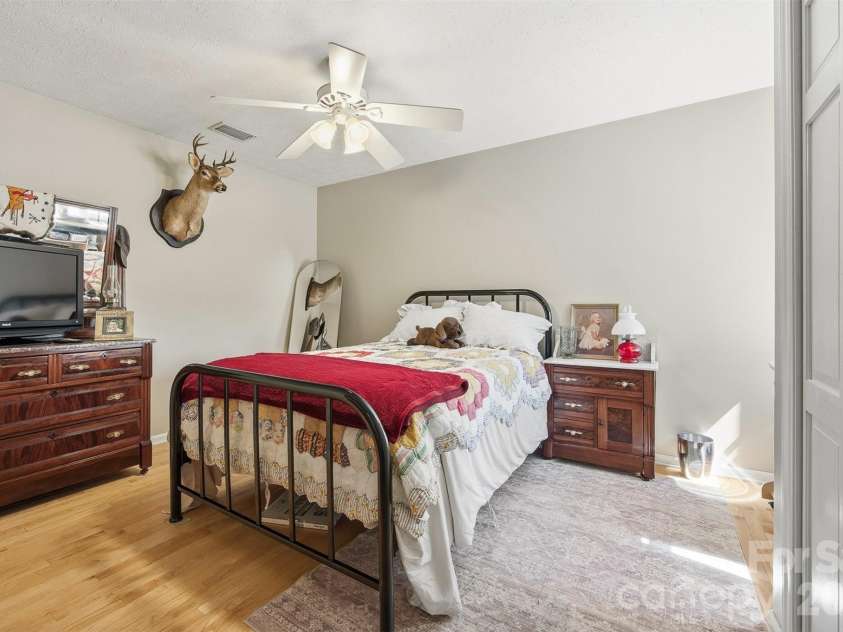 4938 Burkemont Road, Morganton, NC 28655.  MLS# CAR4375191, YatesRealty ID 18165. 