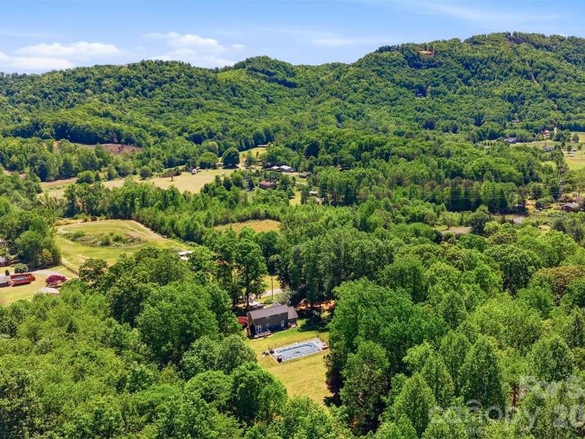 4938 Burkemont Road, Morganton, NC 28655.  MLS# CAR4375191, YatesRealty ID 18165. 