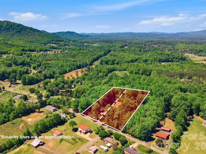 4938 Burkemont Road, Morganton, NC 28655.  MLS# CAR4375191, YatesRealty ID 18165. 