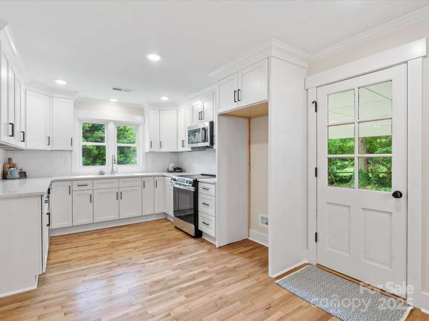 981 Meadowlark Drive, Rock Hill, SC 29732.  MLS# CAR4251814, YatesRealty ID 18166. 