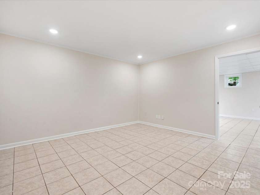 981 Meadowlark Drive, Rock Hill, SC 29732.  MLS# CAR4251814, YatesRealty ID 18166. 