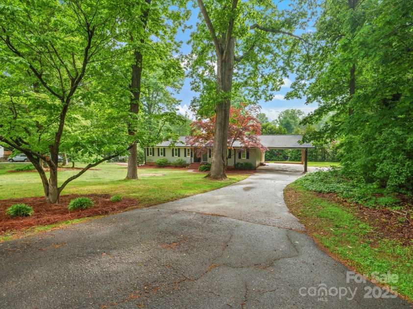 981 Meadowlark Drive, Rock Hill, SC 29732.  MLS# CAR4251814, YatesRealty ID 18166. 
