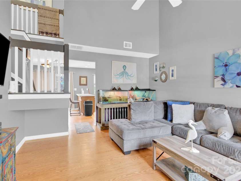 125 Lynch Circle, Mooresville, NC 28117.  MLS# CAR4264249, YatesRealty ID 18167. 