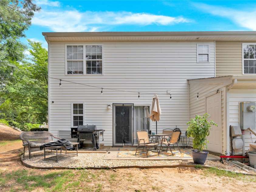 125 Lynch Circle, Mooresville, NC 28117.  MLS# CAR4264249, YatesRealty ID 18167. 