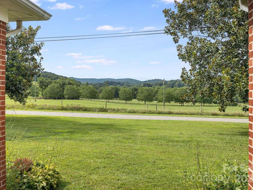 1694 Mud Cut Road, Marion, NC 28752.  MLS# CAR4218182, YatesRealty ID 18169. 