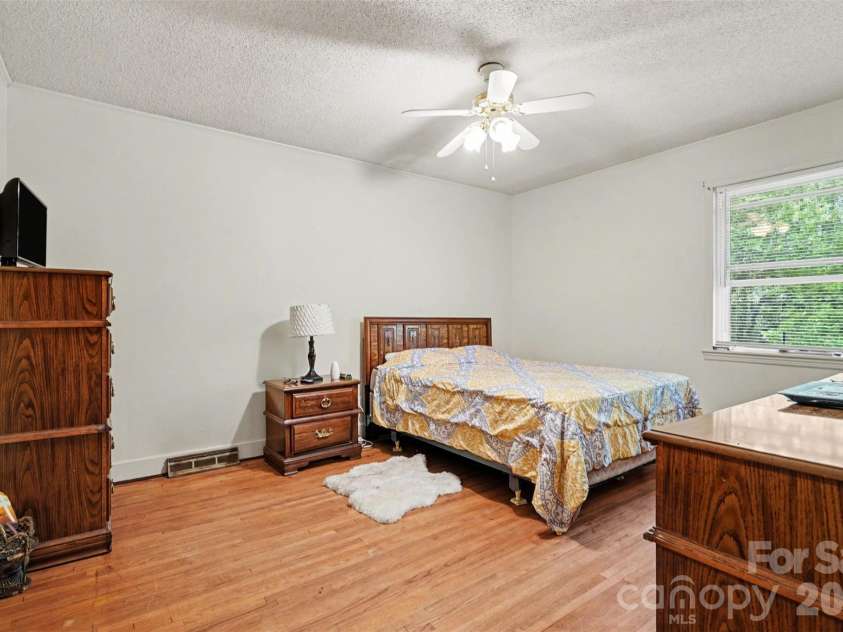 831 Maurice Street, Monroe, NC 28112.  MLS# CAR4370093, YatesRealty ID 18169. Bedroom 3