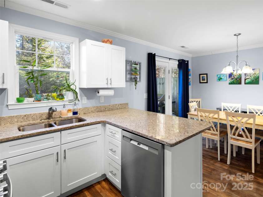1013 Baldwin Commons Drive, Arden, NC 28704.  MLS# CAR4228973, YatesRealty ID 1817. 