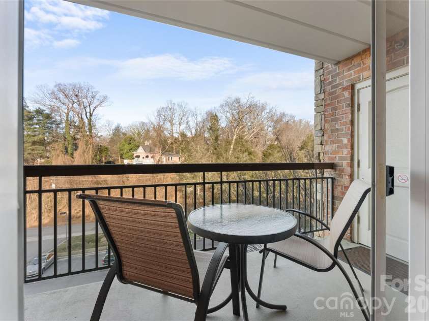 314 Bowling Park Road, Asheville, NC 28803.  MLS# CAR4342255, YatesRealty ID 1817. 