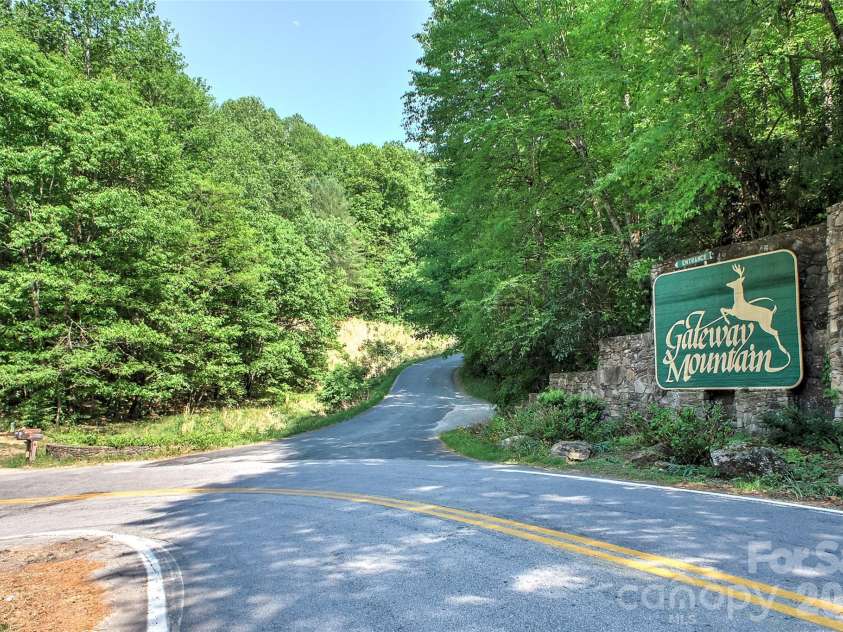 491 Mckenzie Way, Old Fort, NC 28762.  MLS# CAR4372804, YatesRealty ID 18172. 