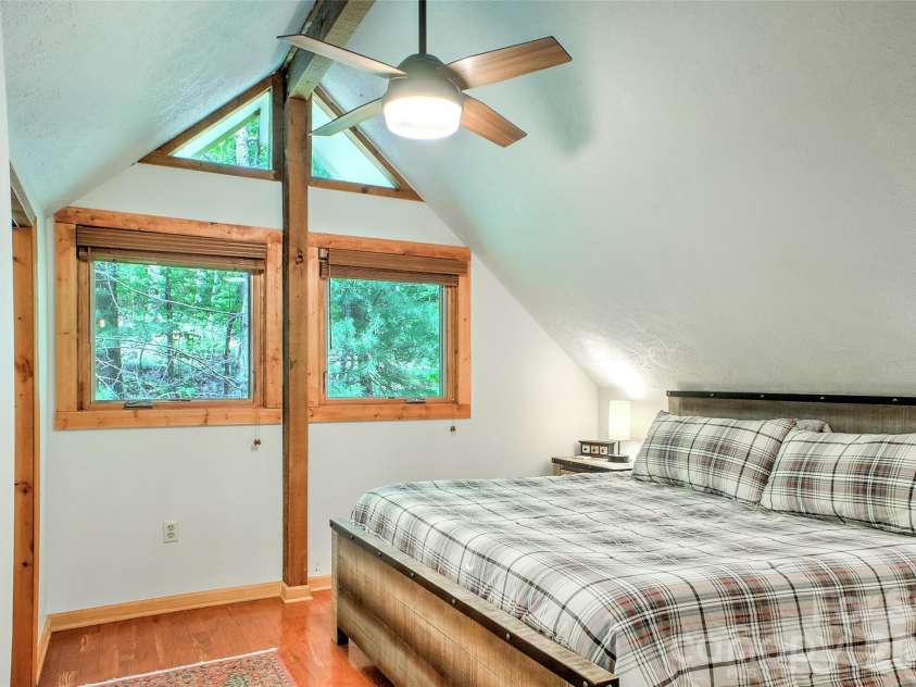 491 Mckenzie Way, Old Fort, NC 28762.  MLS# CAR4372804, YatesRealty ID 18172. 