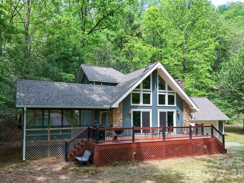 491 Mckenzie Way, Old Fort, NC 28762.  MLS# CAR4372804, YatesRealty ID 18172. 