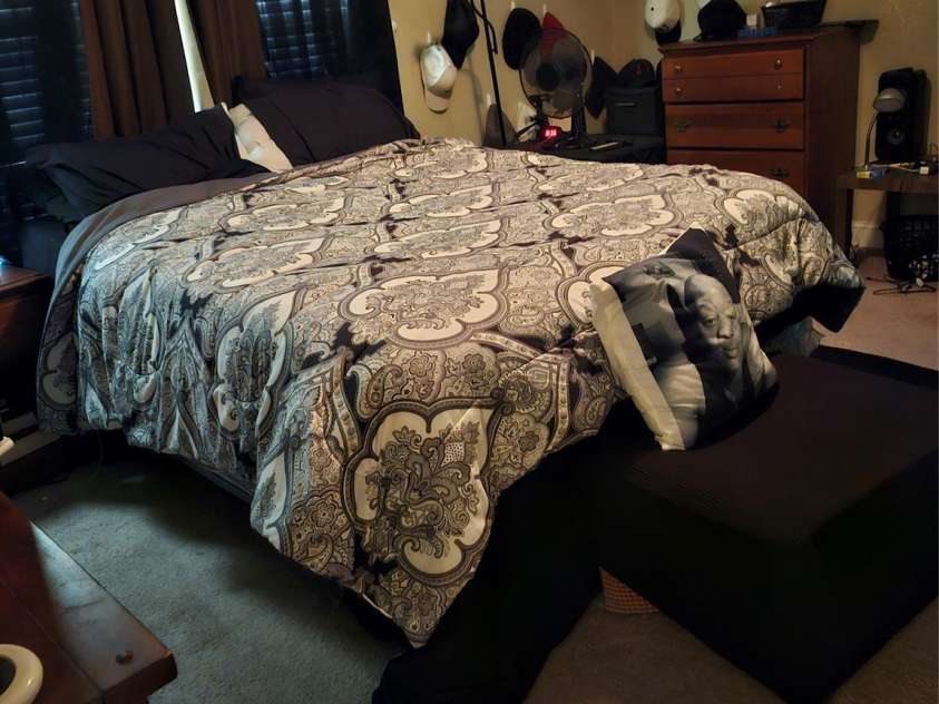 213 Vicki Way, Stanley, NC 28164.  MLS# CAR4372141, YatesRealty ID 18173. Master Bedroom