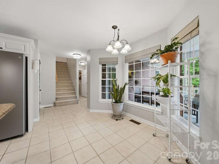 217 Dell Circle, Hudson, NC 28638.  MLS# CAR4375993, YatesRealty ID 18174. 