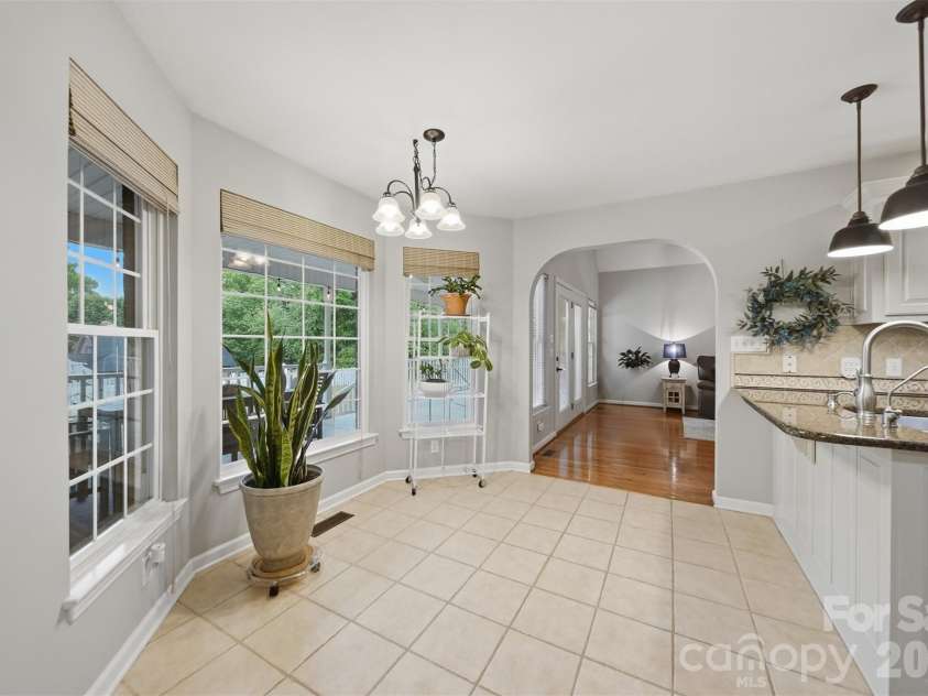 217 Dell Circle, Hudson, NC 28638.  MLS# CAR4375993, YatesRealty ID 18174. 