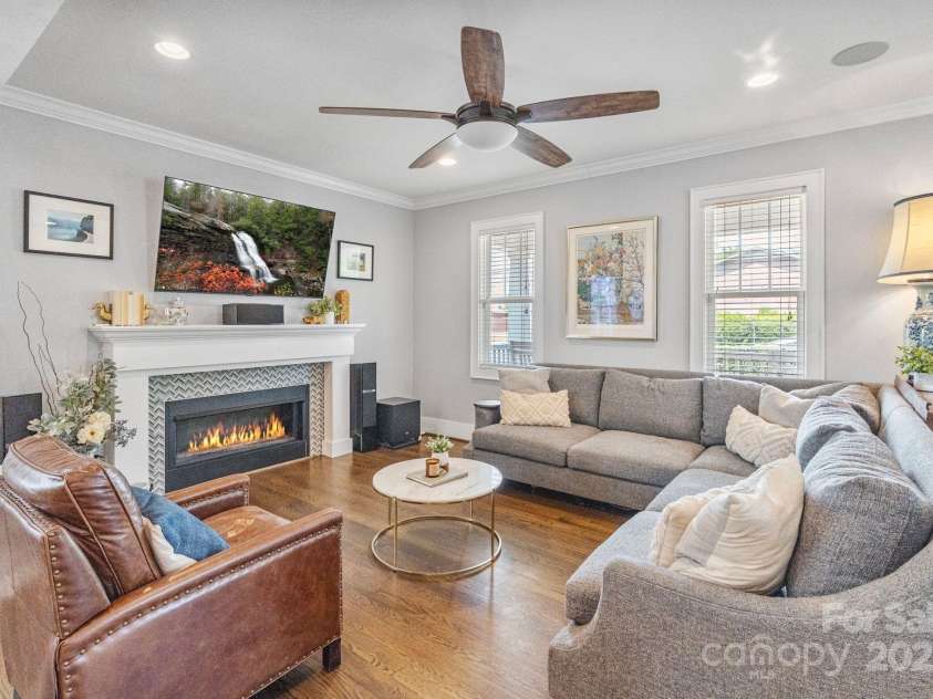 423 State Street, Charlotte, NC 28208.  MLS# CAR4255749, YatesRealty ID 18174. 